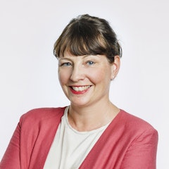 Angela Hirt