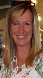 Frau Kerstin Sommerfeld