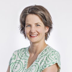 Eliane Arnold