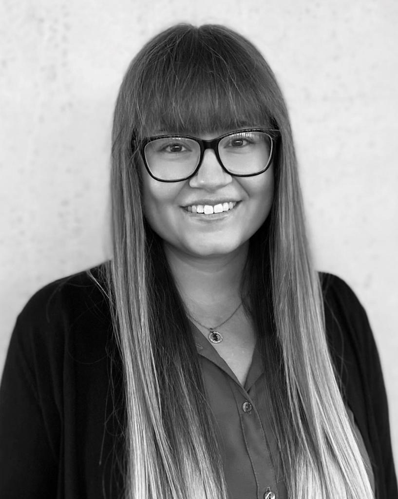 Frau Lisa Kaindl