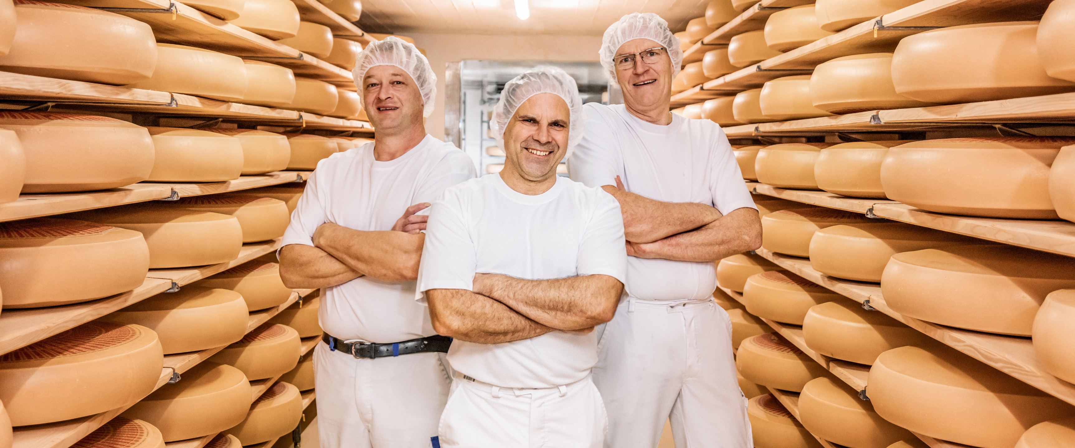Betriebsmitarbeiter:in Käsereifung
