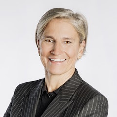 Jeannine Hullin