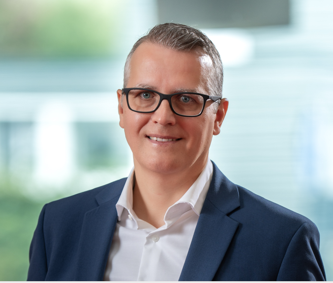 Herr Thilo Schneider