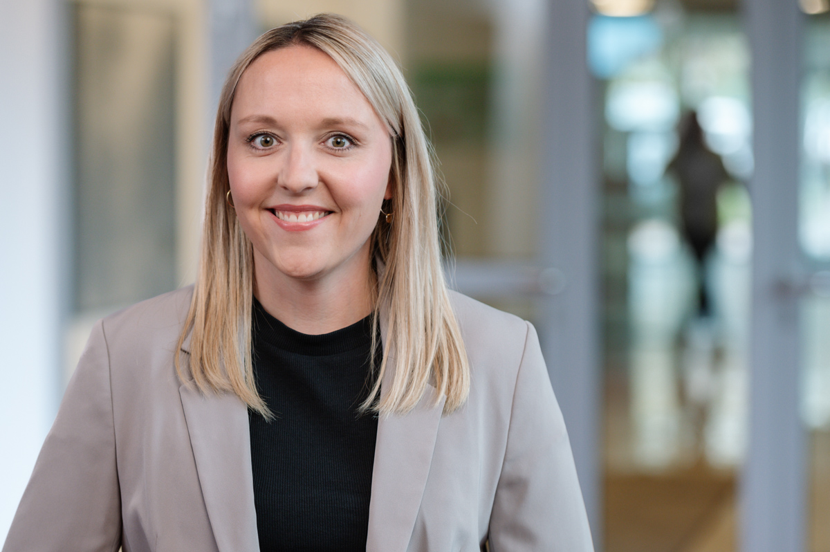 Frau Carolin Steinhardt